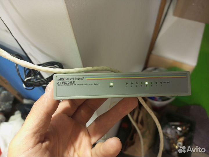 Коммутатор 10/100 8 портов