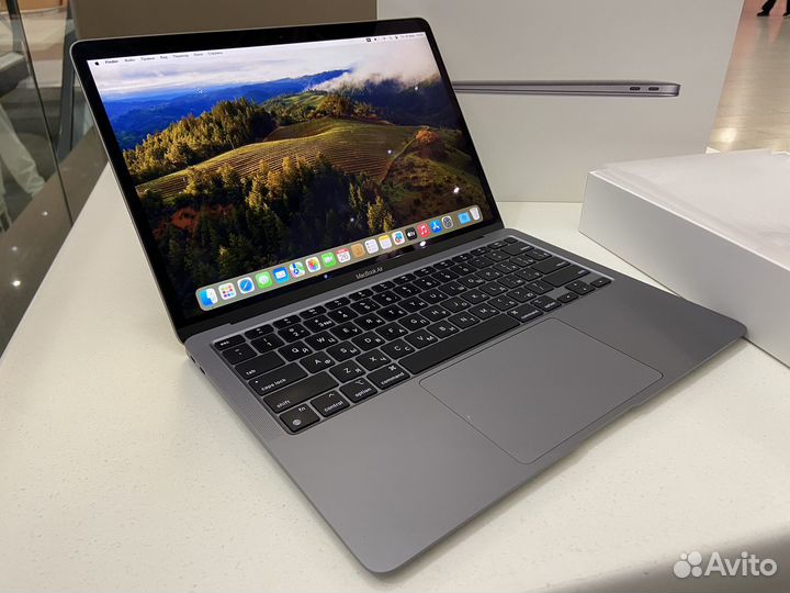 Apple MacBook air 13 2020 m1 8/256gb 99% АКБ