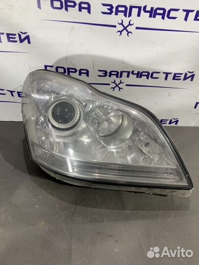 Передняя фара правая Mercedes-Benz GL X164