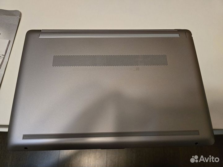 Ноутбук HP 250 G9 8\256Gb