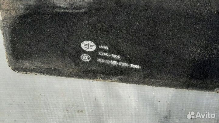 Экран теплоотражающий под кабиной левый Faw J6