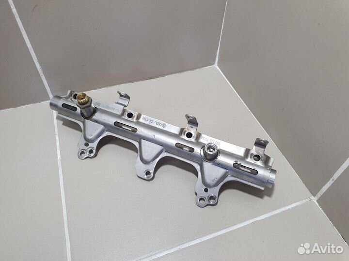 Топливная рейка (рампа) Volkswagen / Audi