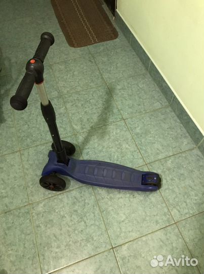 Самокат трехколесный Triumf Active Maxi Pro Flash