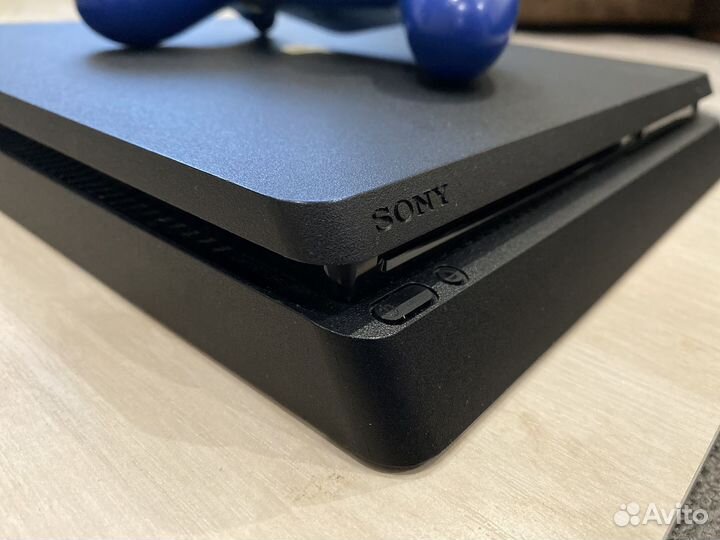 Sony PS4 slim 1tb