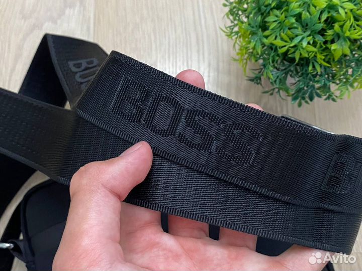 Сумка мужская Hugo Boss через плечо