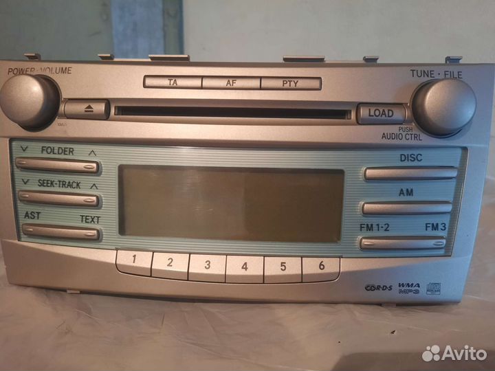 Автомагнитола на toyota camry 40