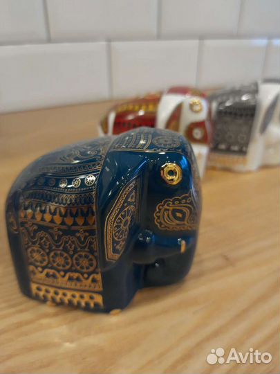 Эксклюзивная коллекция позолоченных слоников