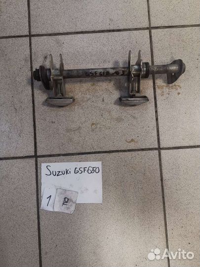 Задняя ось Suzuki gsf 650 bandit