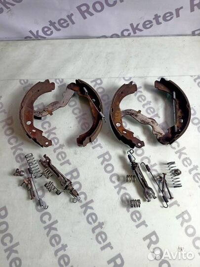 Тормозной механизм задний Renault Duster H4MD430