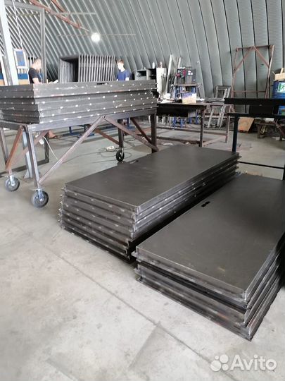 Входная металлическая дверь