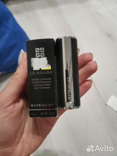Помада givenchy le rouge