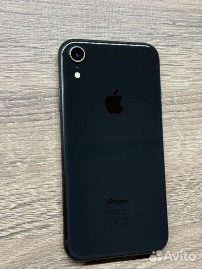 iPhone Xr, 128 ГБ