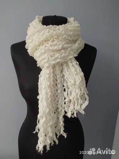 Шарфы, палантины, перчатки