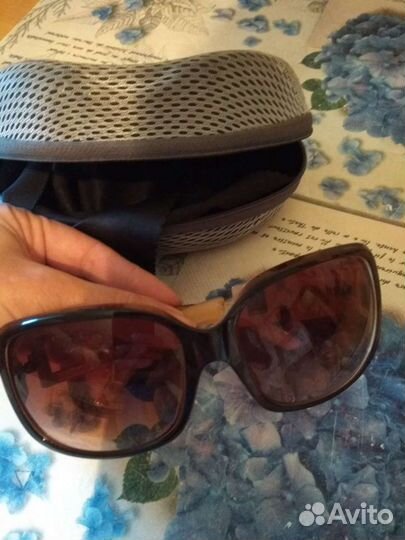 Солнцезащитные очки женские бренд