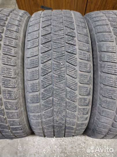 Bridgestone Blizzak DM-V3 275/45 R20 110T