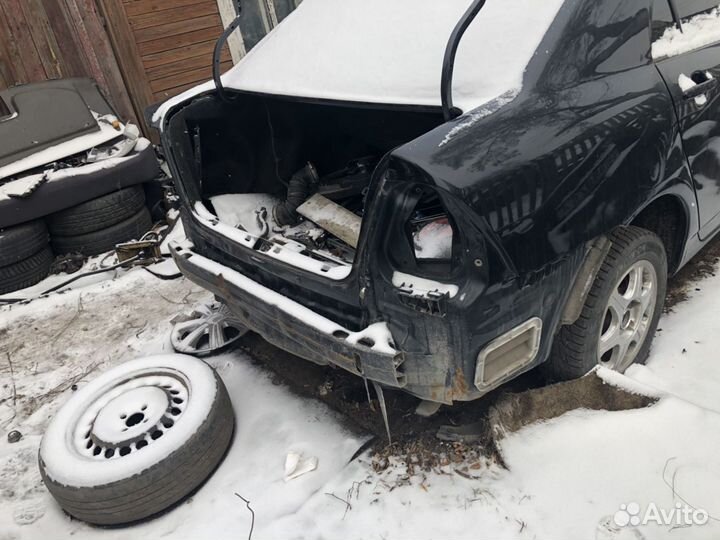 Задняя часть кузова Тойота Королла120