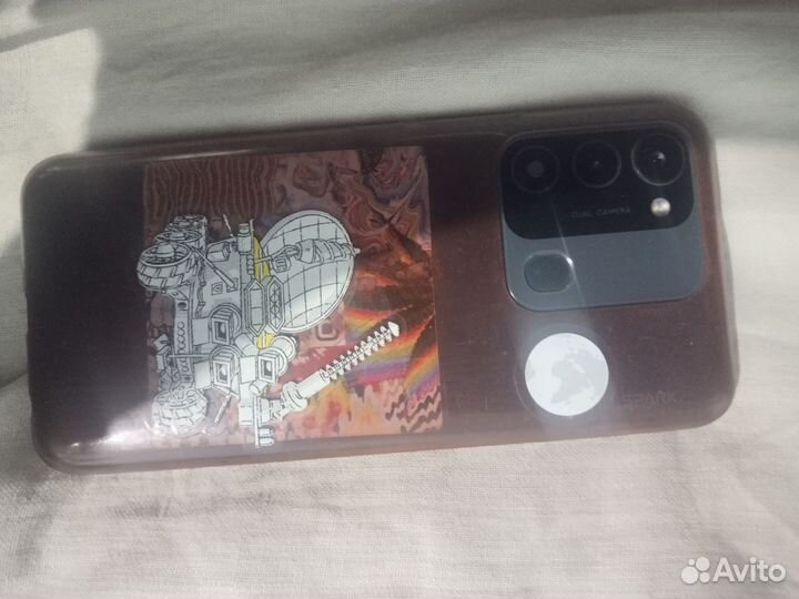 Мобильные телефоны