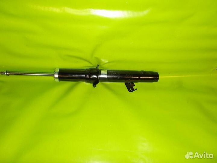 Амортизатор передний левый M 6 GG