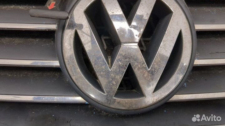 Решетка радиатора Volkswagen Passat 5, 2001