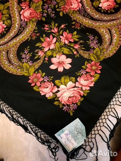 Павловопосадские платки шерсть 146