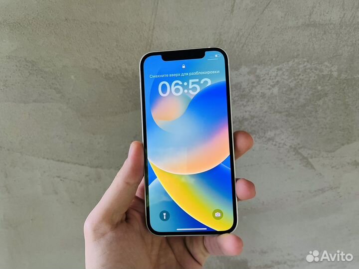 iPhone 12, 64 ГБ