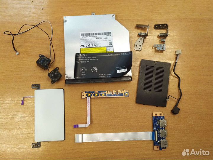 Запчасти для ноутбука Sony SVE151d11v