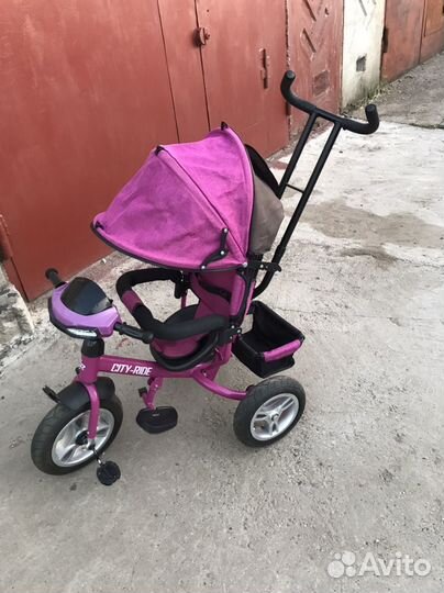 Детский трехколесный велосипед