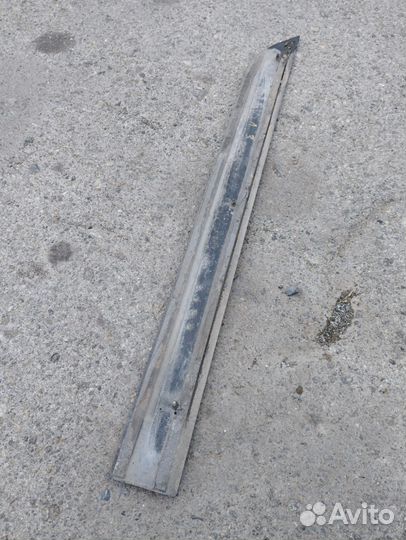 Молдинг задней левой двери Ford focus I форд фокус