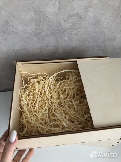 Коробка подарочная деревянная