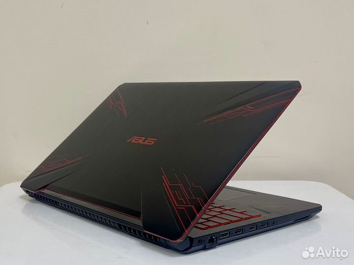 Игровой ноутбук Asus tuf i5 8300H/GTX 1050Ti