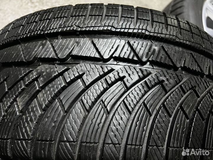 Michelin Pilot Alpin 235/35 R19