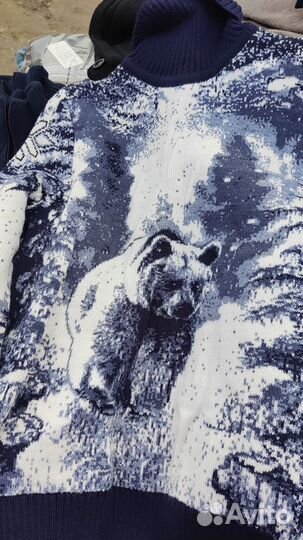 Свитер новый