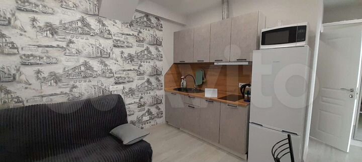 2-к. квартира, 40 м², 1/3 эт.