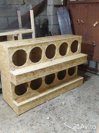 Гнёзда для кур с яйцесборником