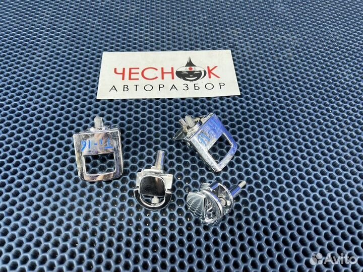 Кронштейн крепления багажа VW Tiguan NF