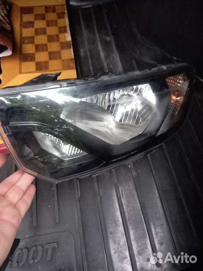 Продам фару от гранты 2