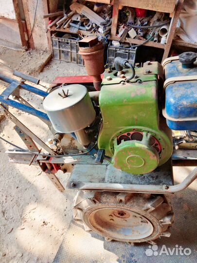 Продаю мотоблок мб-1