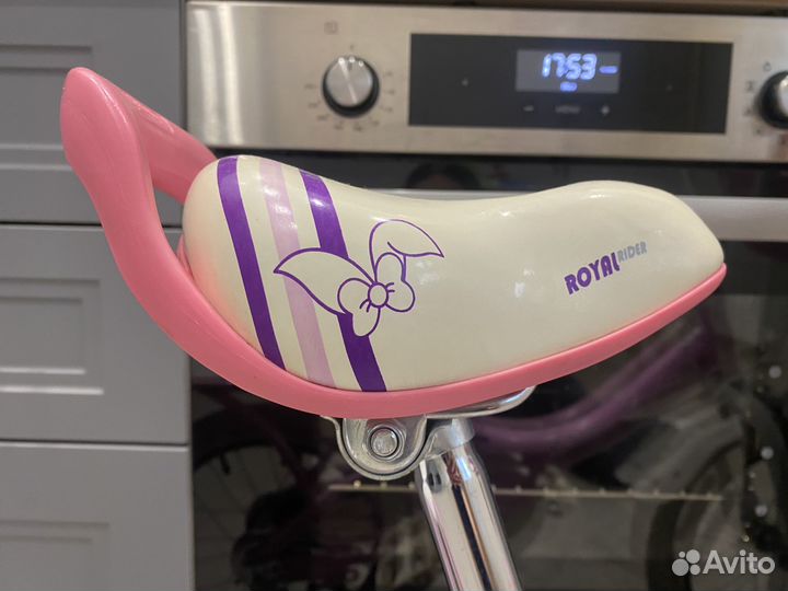 Детский велосипед четырехколесный Royal Baby