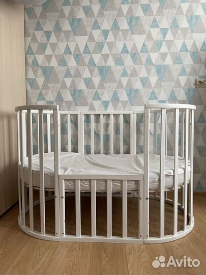 Детская кроватка с маятником трансформер