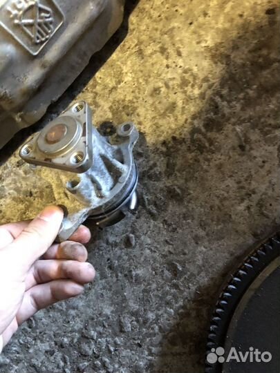 Помпа Mazda 6 GH MZR L8