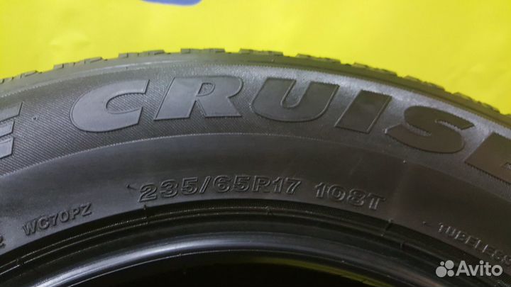 Bridgestone Ice Cruiser 7000 235/65 R17