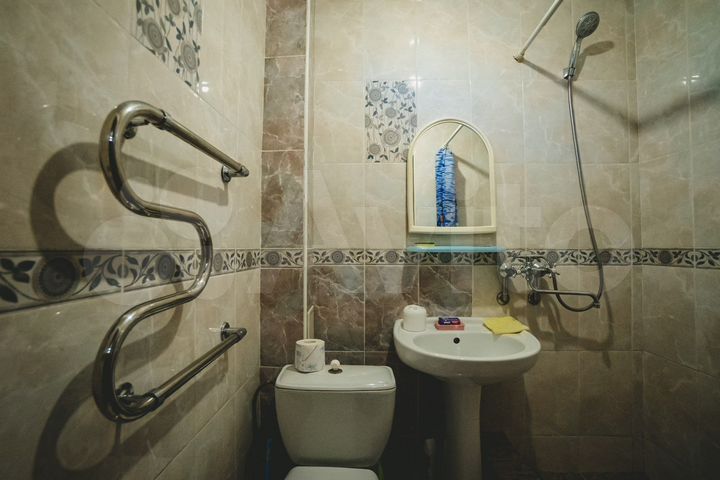 Комната 18 м² в 4-к., 1/2 эт.