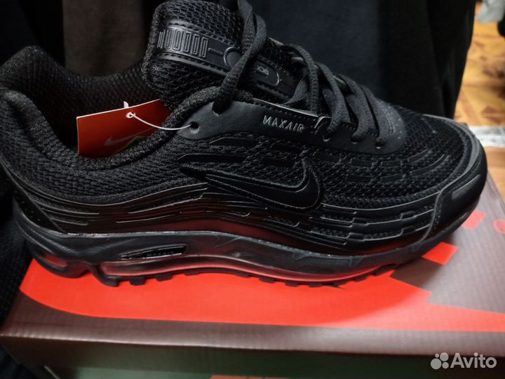 Кроссовки мужские nike