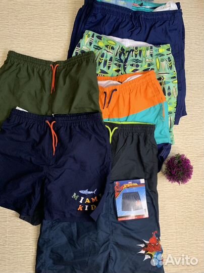 Шорты плавательные