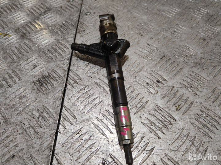 Форсунка Nissan Pathfinder R51 YD25ddti 2006