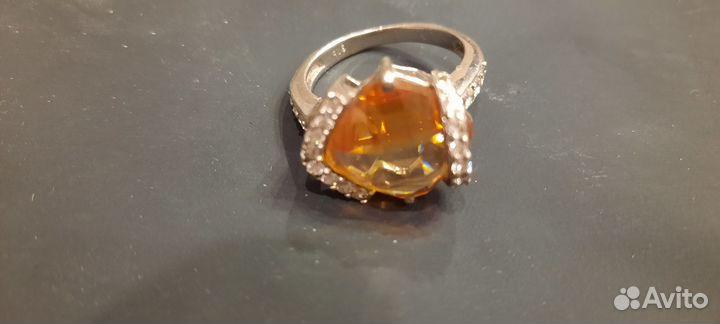 Серебряное кольцо