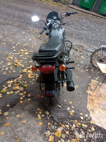 Мотоцикл bajaj Boxer