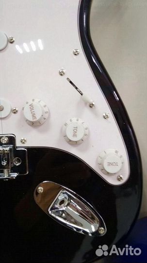 Электроакустическая гитара