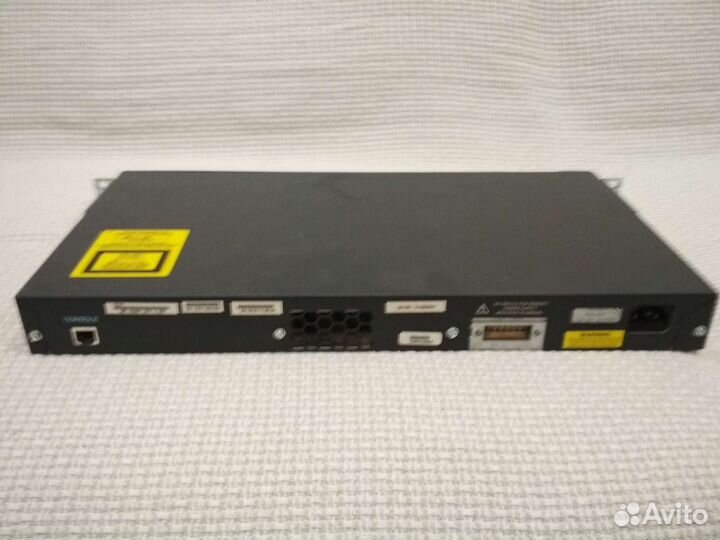 Коммутатор Catalyst 2960