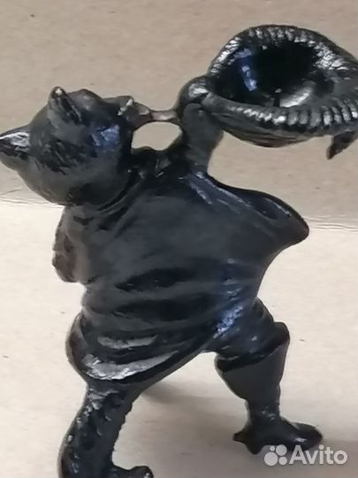 Статуэтка касли